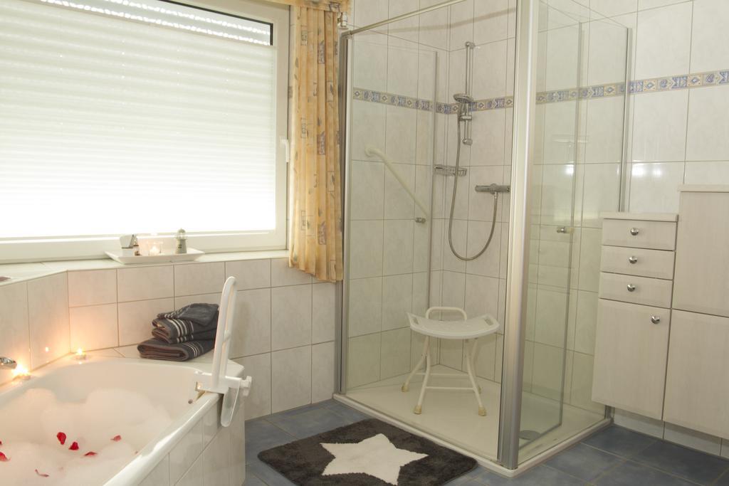 Ferienhaus Betty 라우더펜 외부 사진